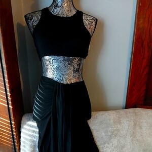 Elegant Black Sleeveless Dress
